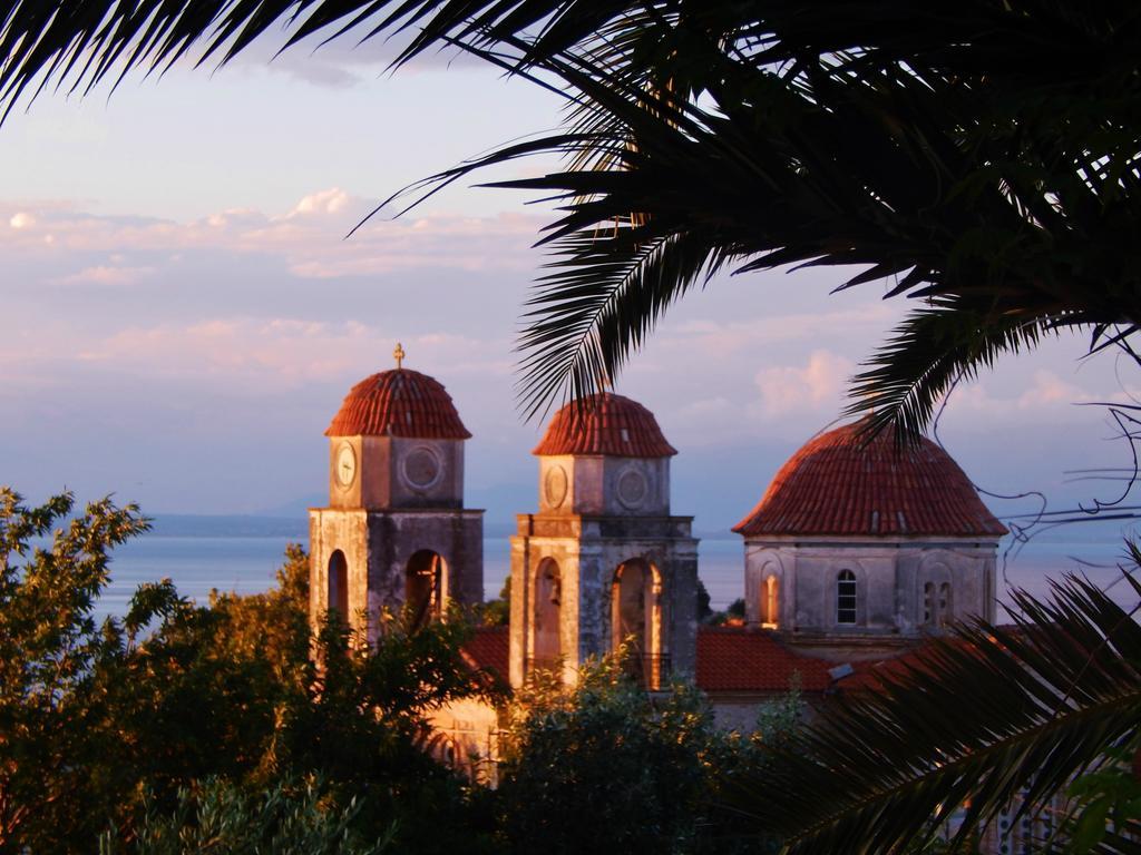 Camvillia Messinia Hotel Vounária