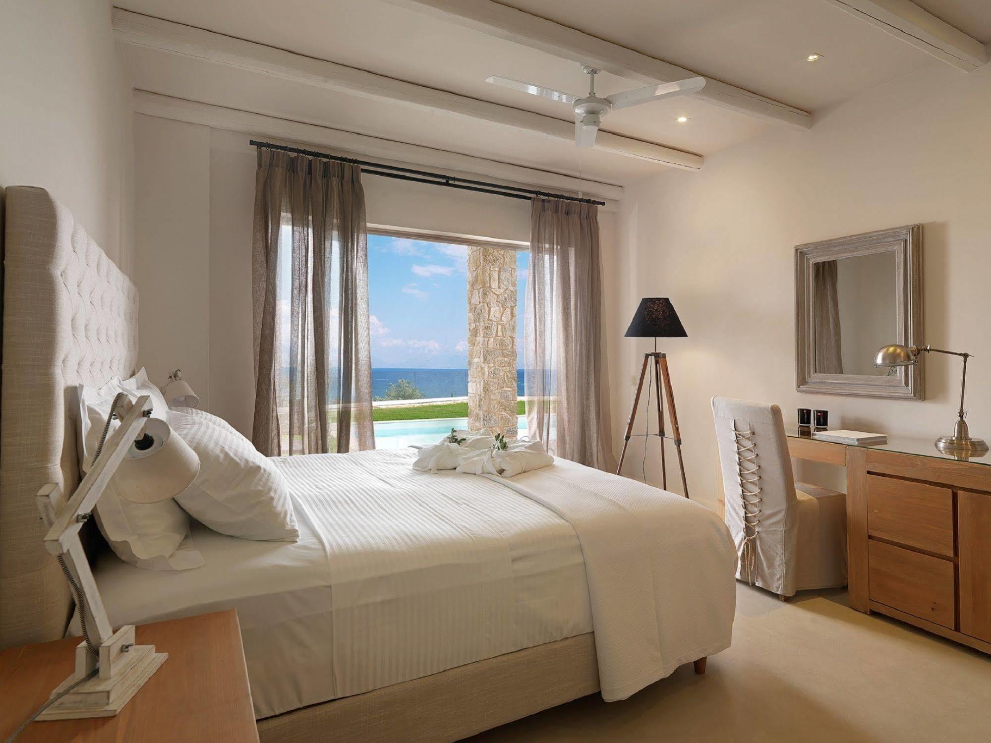 Camvillia Messinia Hotel 5*